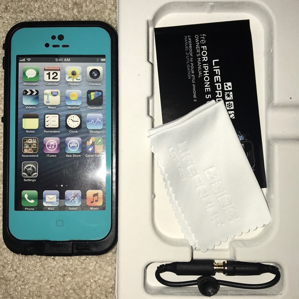 Blue LIFEPROOF iPhone5 Case-Barely Used